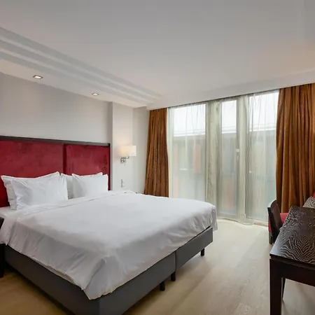 Radisson Blu Elizabete Hotel, Hotell 4*