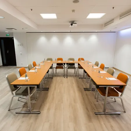 ラディソン ブル エリザベーテ 4* リガ