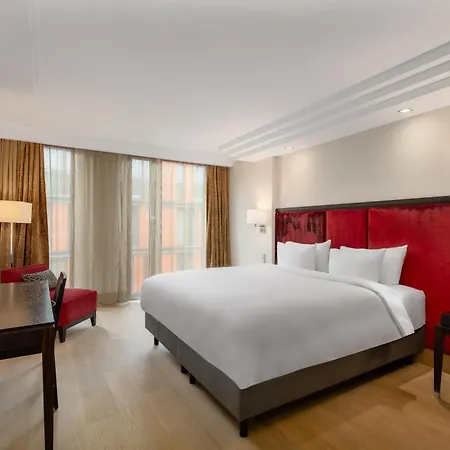 Radisson Blu Elizabete Hotel, Hotell 4*