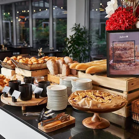 Hotell Radisson Blu Elizabete Hotel, 4*