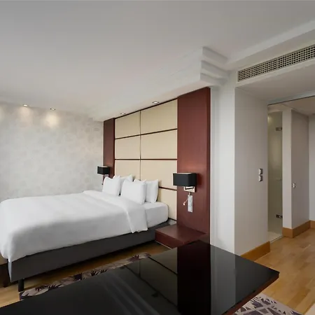 Radisson Blu Elizabete Hotel, 4*
