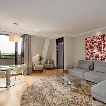 Radisson Blu Elizabete Hotel, Рига