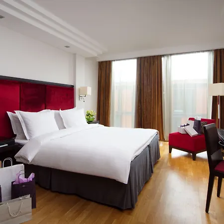 Отель Radisson Blu Elizabete Hotel,