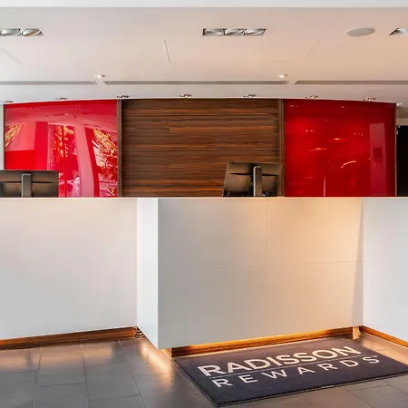 Отель Radisson Blu Elizabete Hotel,