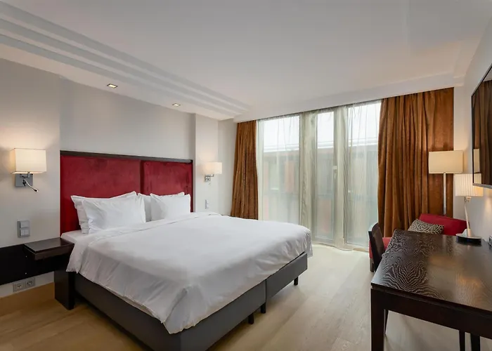 Radisson Blu Elizabete Hotel, Viesnīca 4*