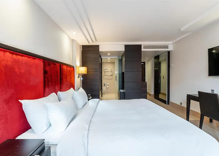 Viesnīca Radisson Blu Elizabete Hotel, Riga